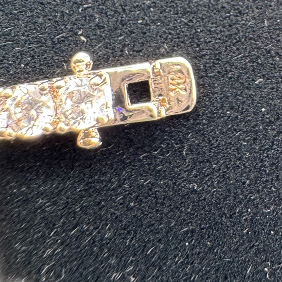 18k 17ct Tennis Bracelet - Picture 14 of 14